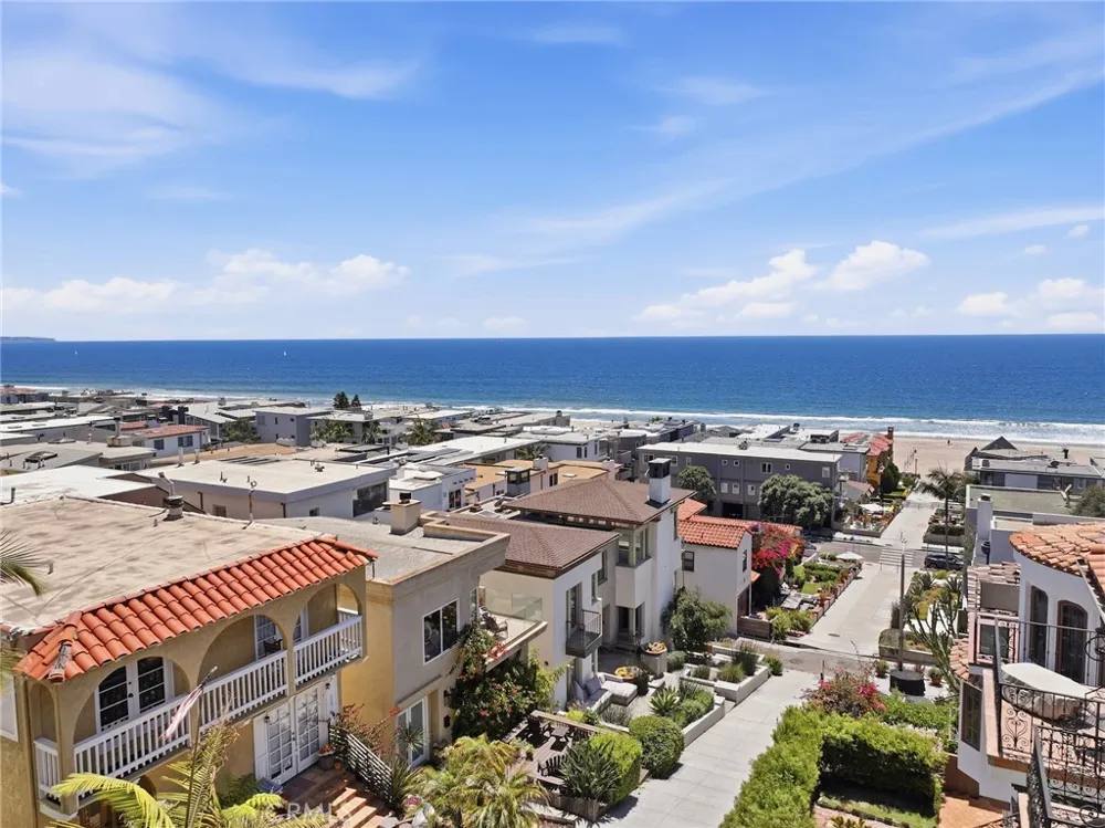 222 24th Street Manhattan Beach, CA 90266