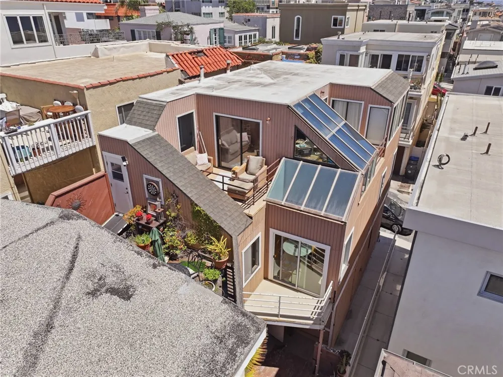 222 24th Street Manhattan Beach, CA 90266