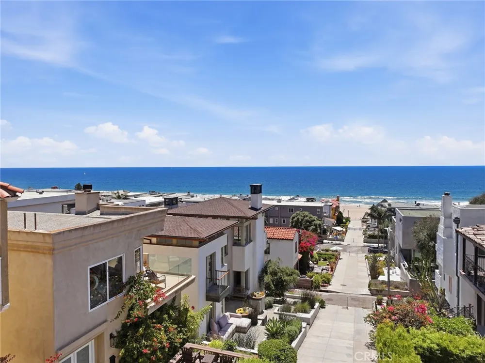 222 24th Street Manhattan Beach, CA 90266