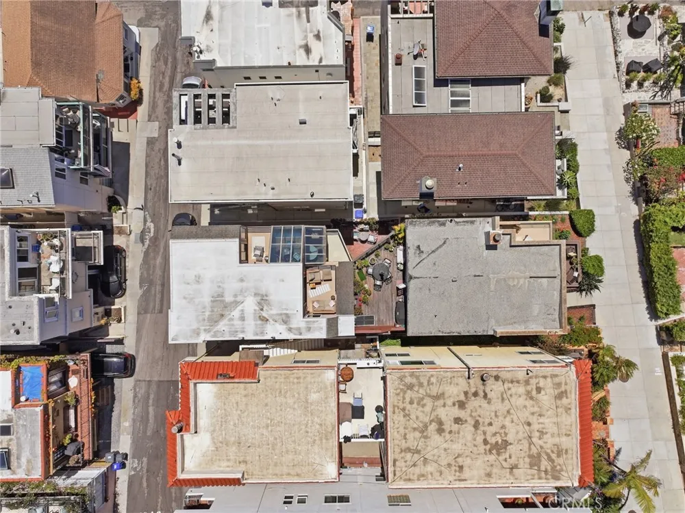 222 24th Street Manhattan Beach, CA 90266