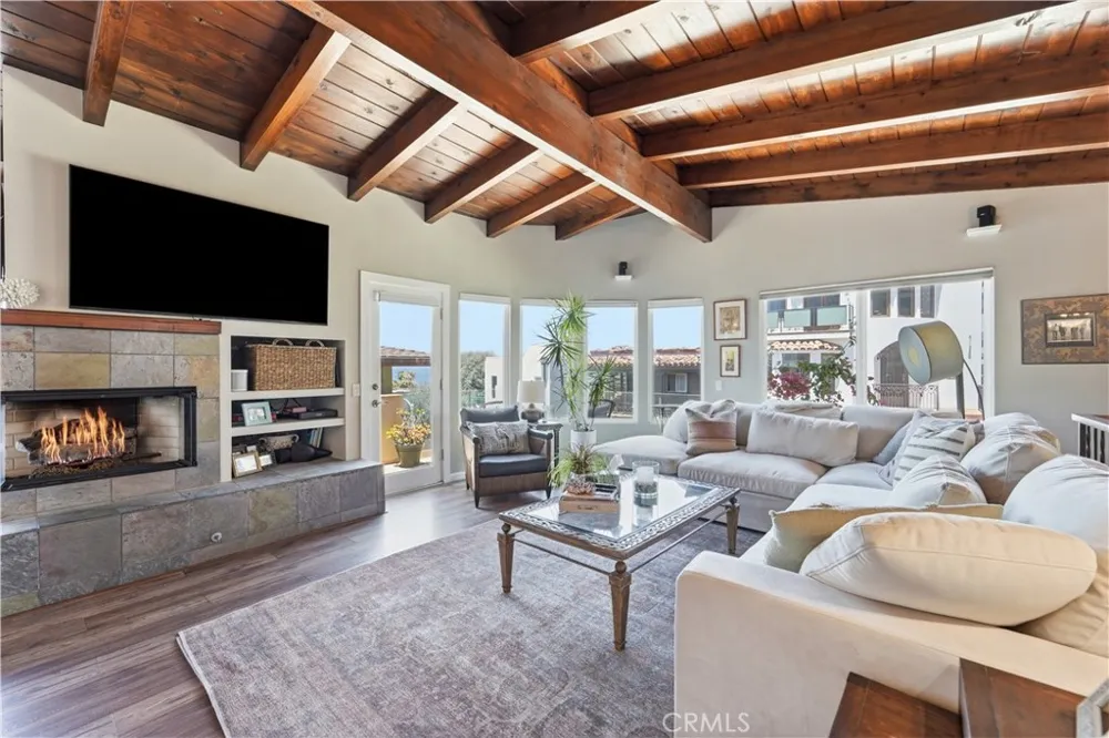 222 24th Street Manhattan Beach, CA 90266