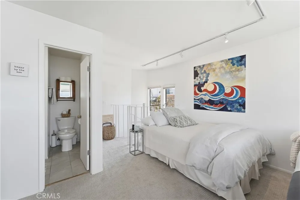 222 24th Street Manhattan Beach, CA 90266