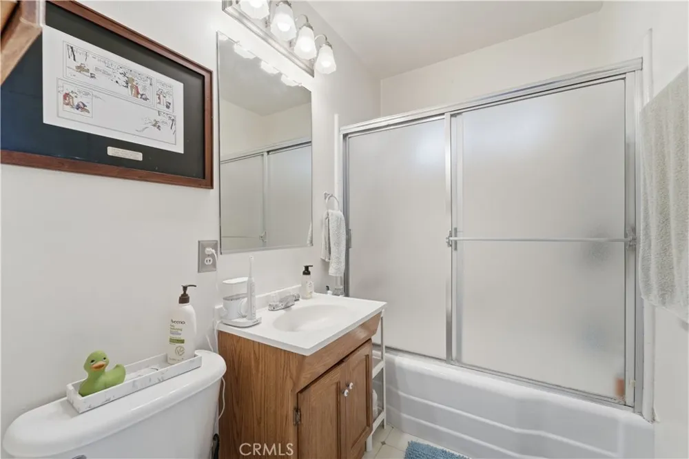 222 24th Street Manhattan Beach, CA 90266
