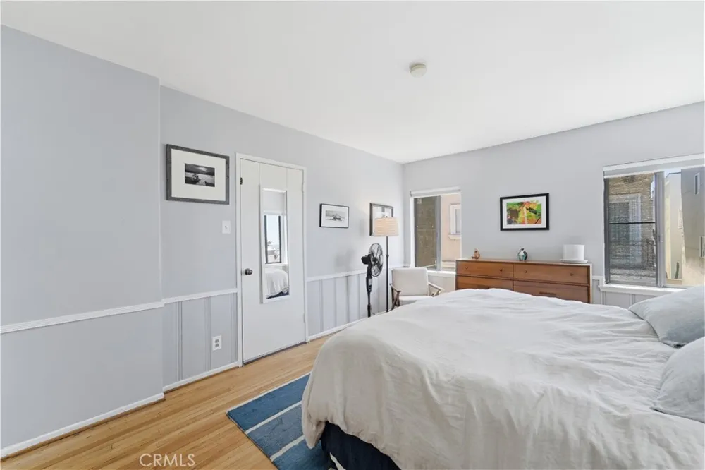 222 24th Street Manhattan Beach, CA 90266