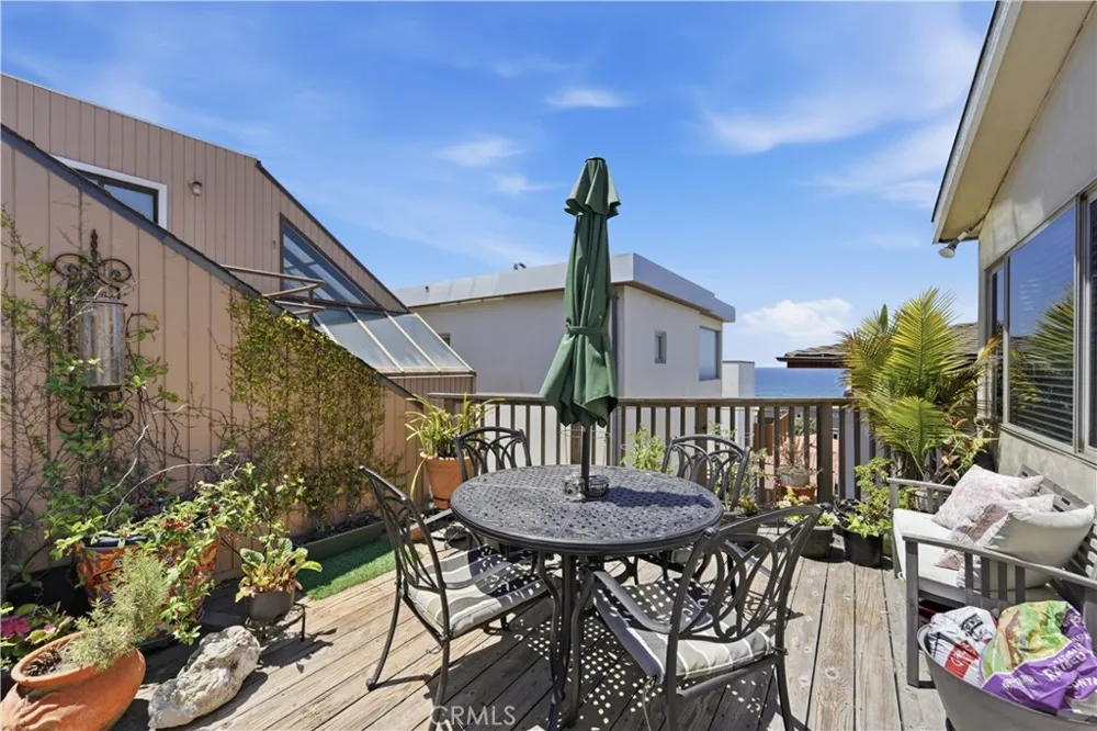 222 24th Street Manhattan Beach, CA 90266