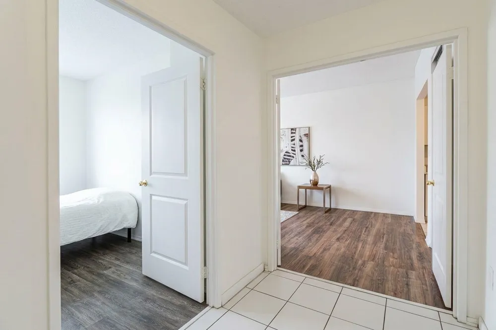108 HARMON COVE TOWER Secaucus, NJ 07094
