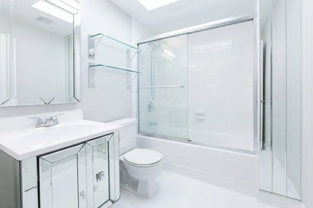 108 HARMON COVE TOWER Secaucus, NJ 07094