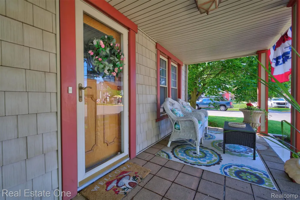 4 Church Street Brandon Charter Township, MI 48462