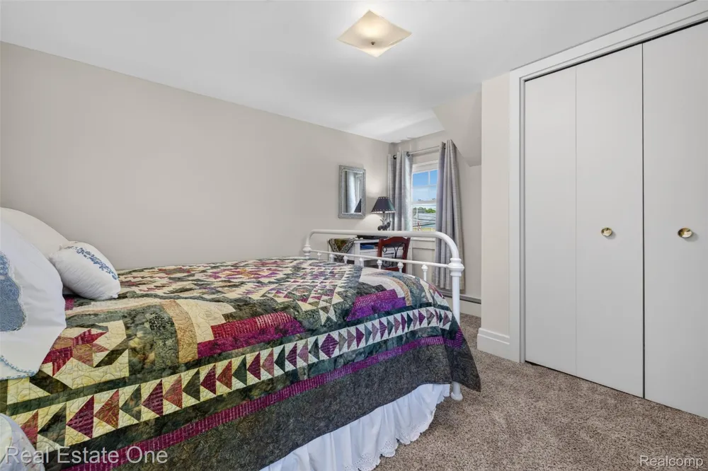 4 Church Street Brandon Charter Township, MI 48462