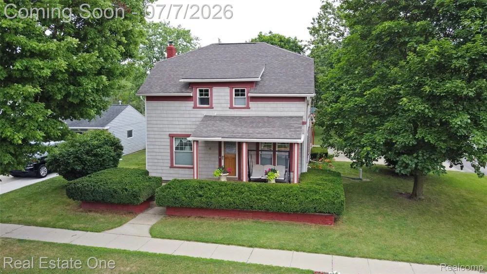 4 Church Street Brandon Charter Township, MI 48462
