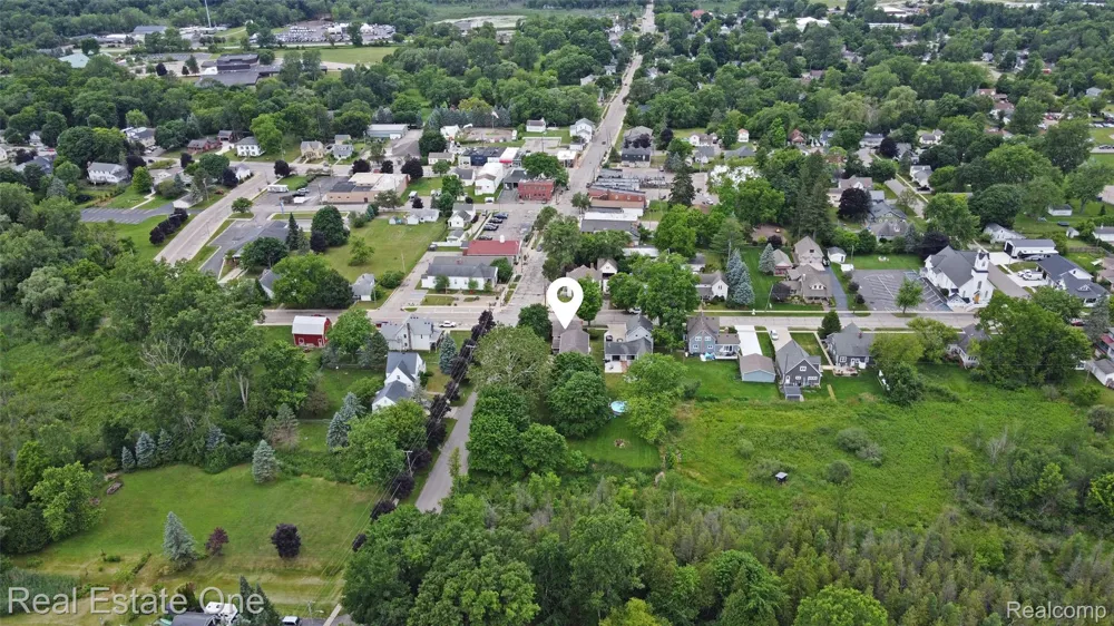 4 Church Street Brandon Charter Township, MI 48462