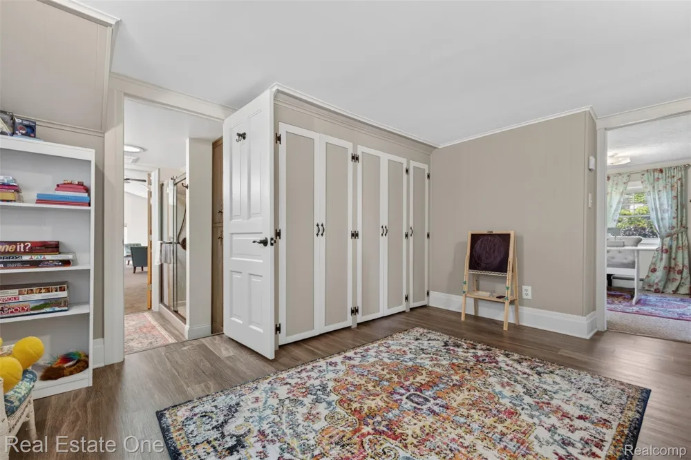 4 Church Street Brandon Charter Township, MI 48462