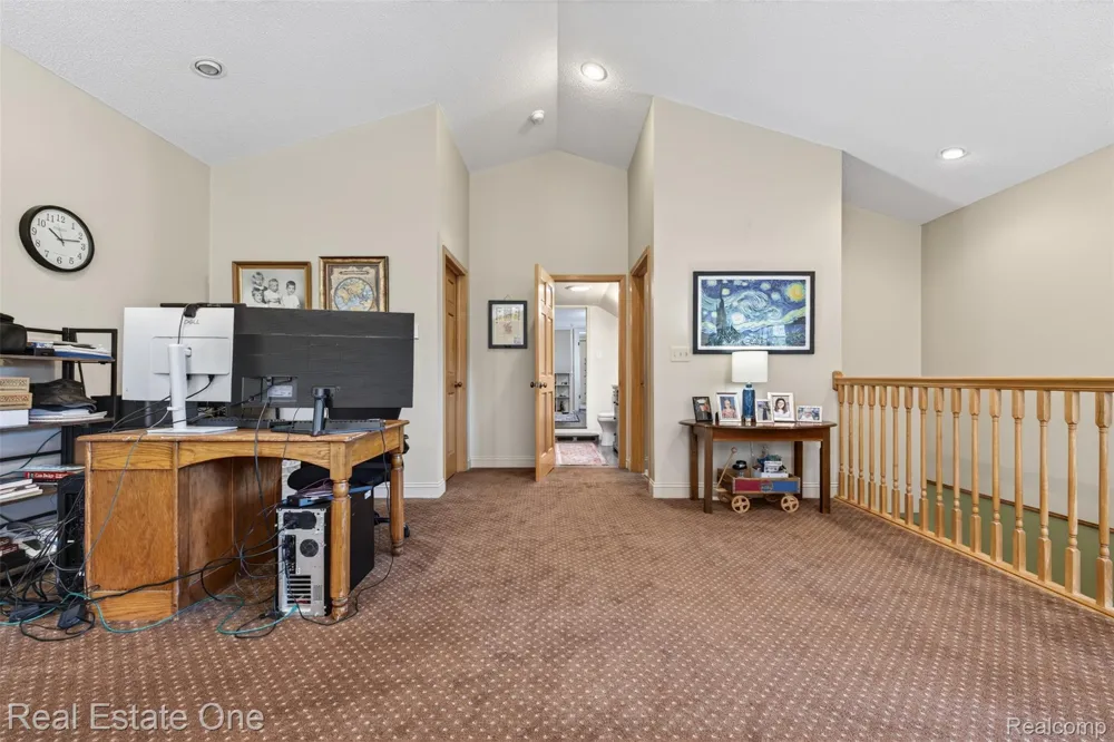 4 Church Street Brandon Charter Township, MI 48462