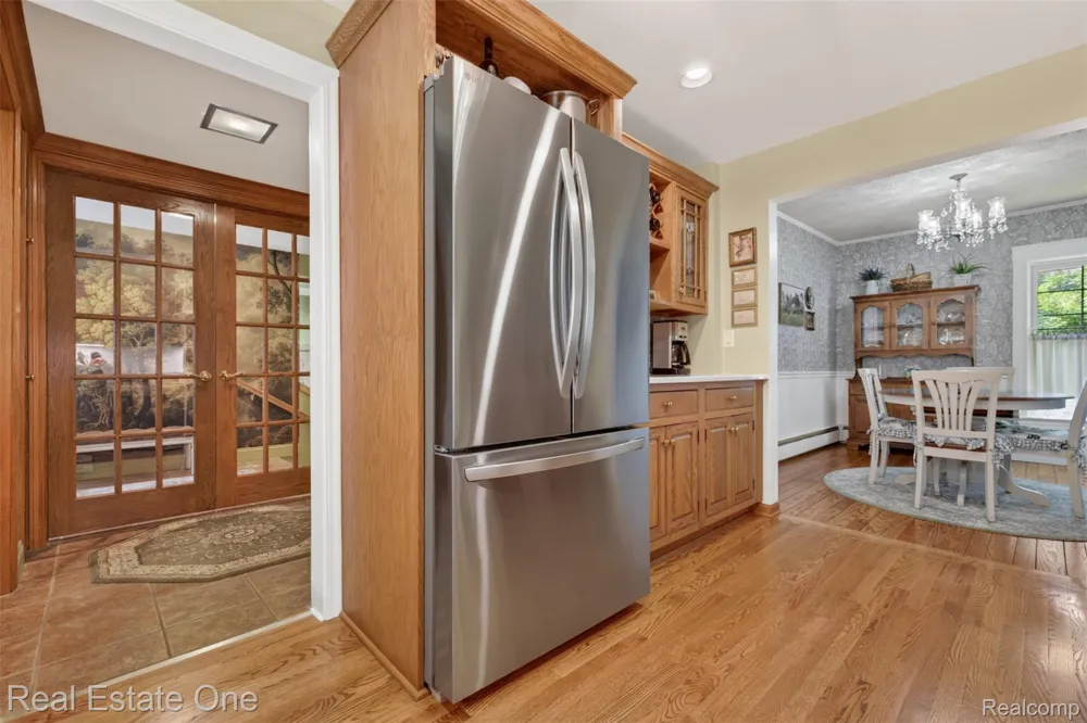 4 Church Street Brandon Charter Township, MI 48462