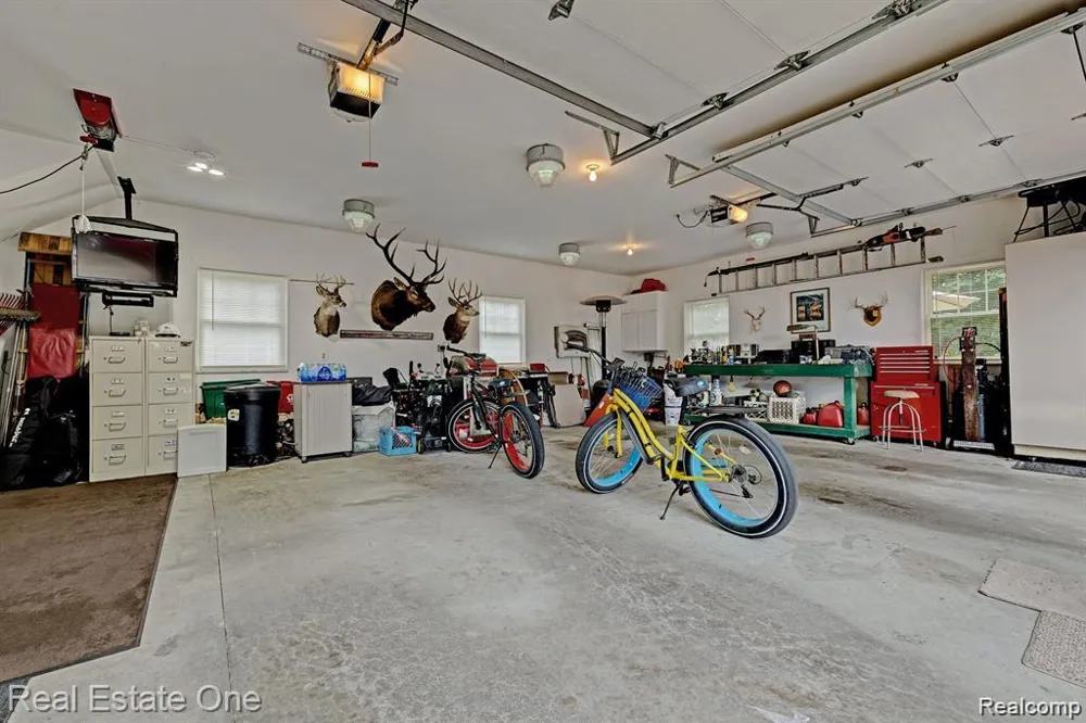 4 Church Street Brandon Charter Township, MI 48462