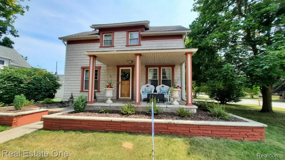4 Church Street Brandon Charter Township, MI 48462