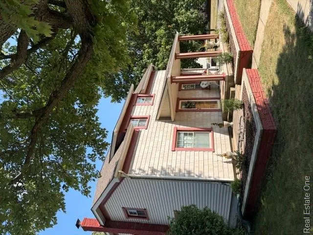 4 Church Street Brandon Charter Township, MI 48462