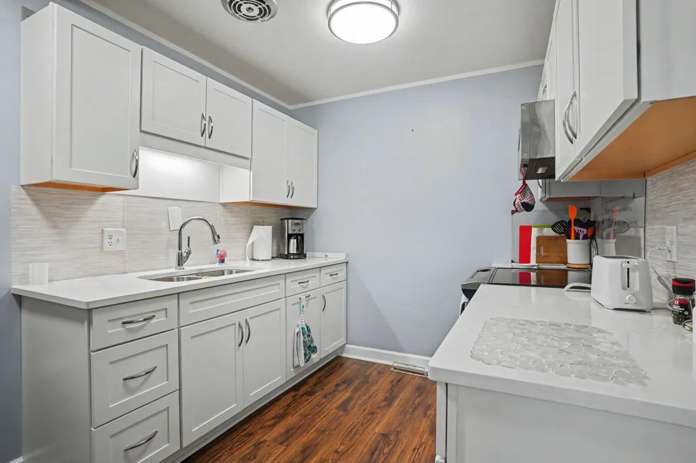 1249 Lakeshore Drive #115 Muskegon City, MI 49441
