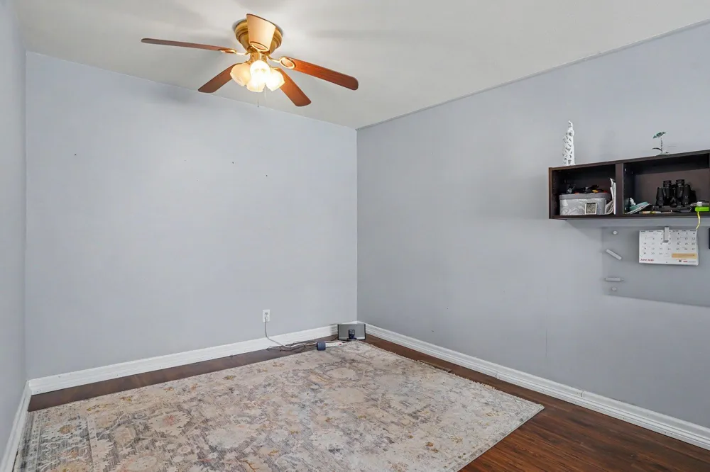 1249 Lakeshore Drive #115 Muskegon City, MI 49441