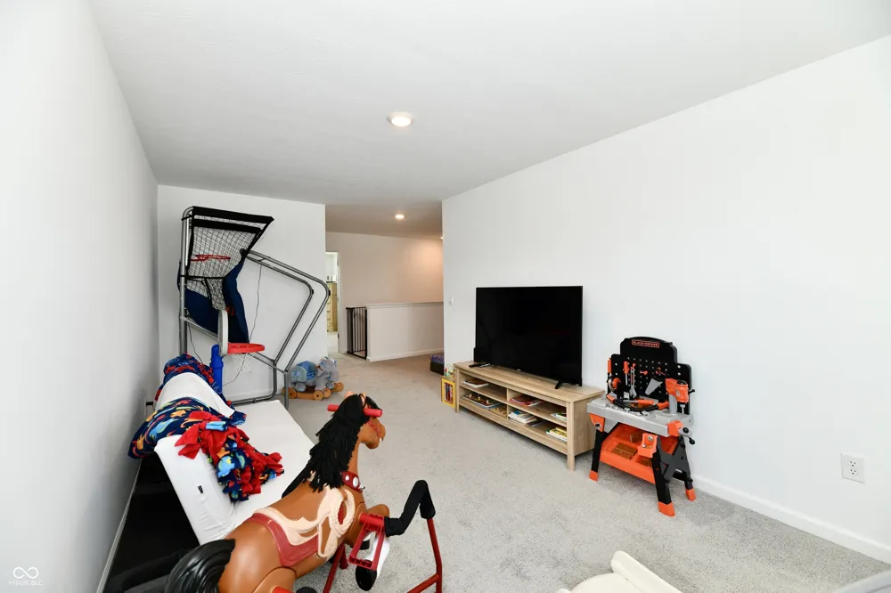 678 Blackrock Drive Pendleton, IN 46064