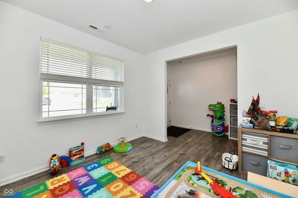 678 Blackrock Drive Pendleton, IN 46064