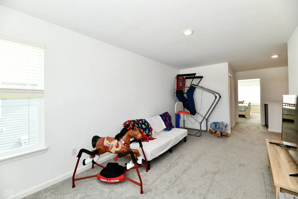 678 Blackrock Drive Pendleton, IN 46064