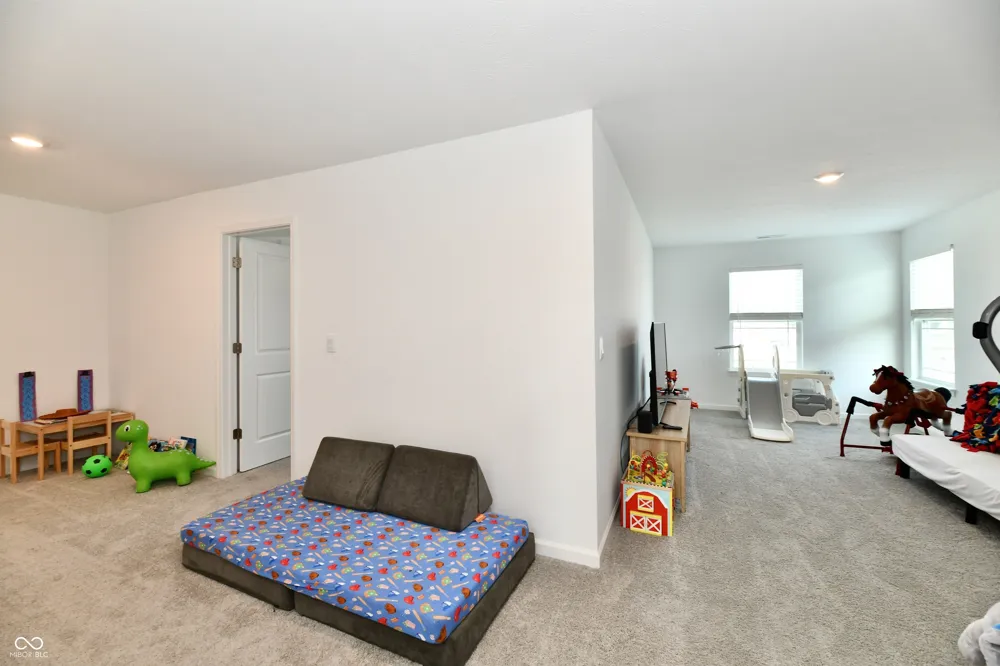 678 Blackrock Drive Pendleton, IN 46064