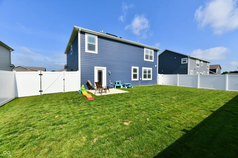 678 Blackrock Drive Pendleton, IN 46064