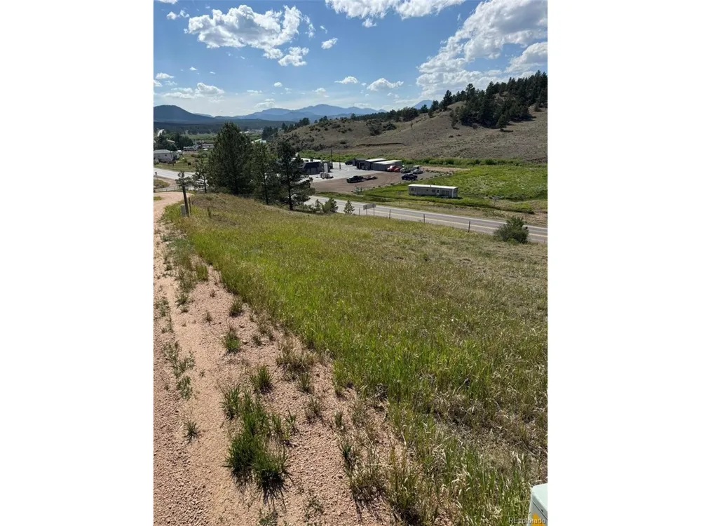 125 Hillside Drive Florissant, CO 80816