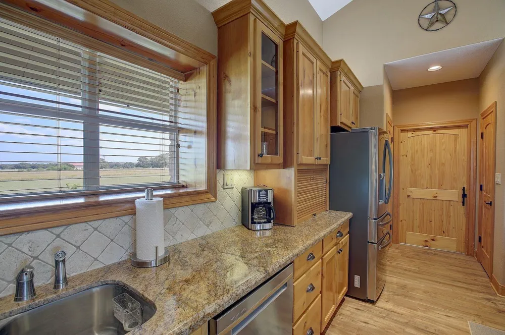 9414 Laird Road Round Top, TX 78954