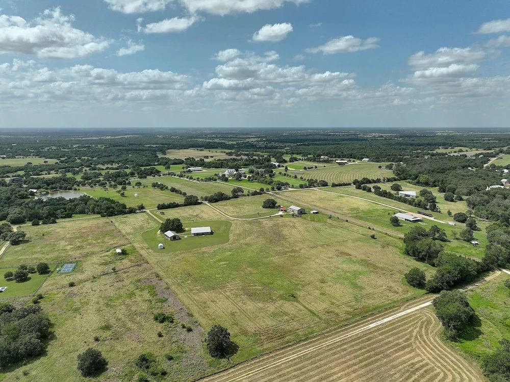 9414 Laird Road Round Top, TX 78954