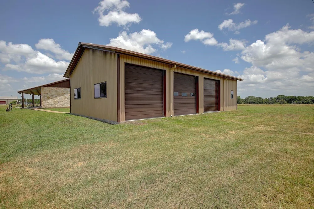 9414 Laird Road Round Top, TX 78954
