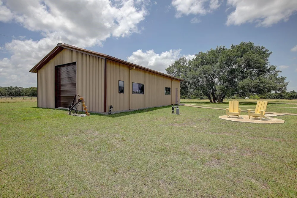 9414 Laird Road Round Top, TX 78954