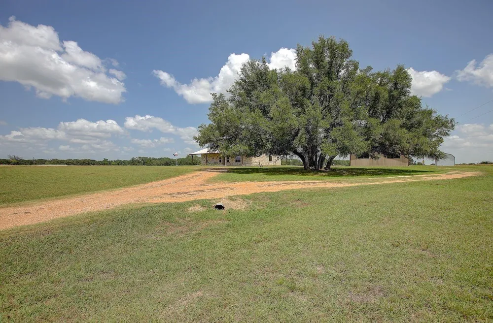 9414 Laird Road Round Top, TX 78954