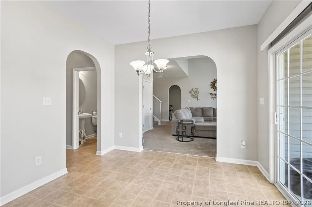 6613 Planters Row Drive Hope Mills, NC 28348