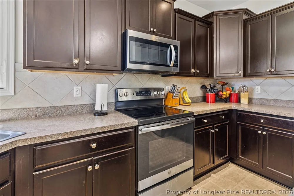 6613 Planters Row Drive Hope Mills, NC 28348