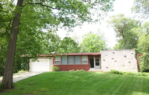 900 W Winding Road