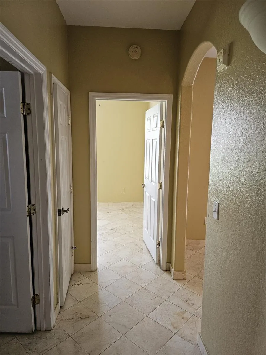 3321 WHITESTONE CIRCLE #102 Kissimmee, FL 34741