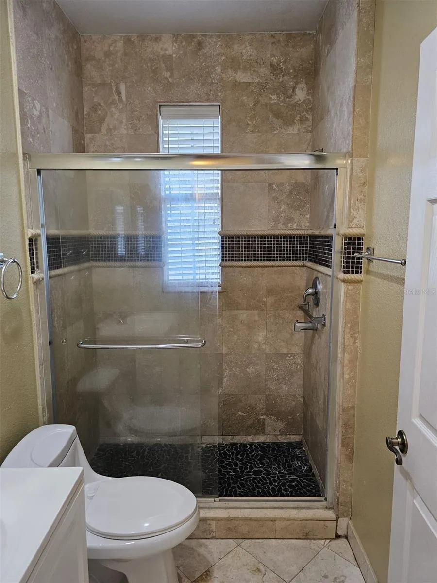 3321 WHITESTONE CIRCLE #102 Kissimmee, FL 34741