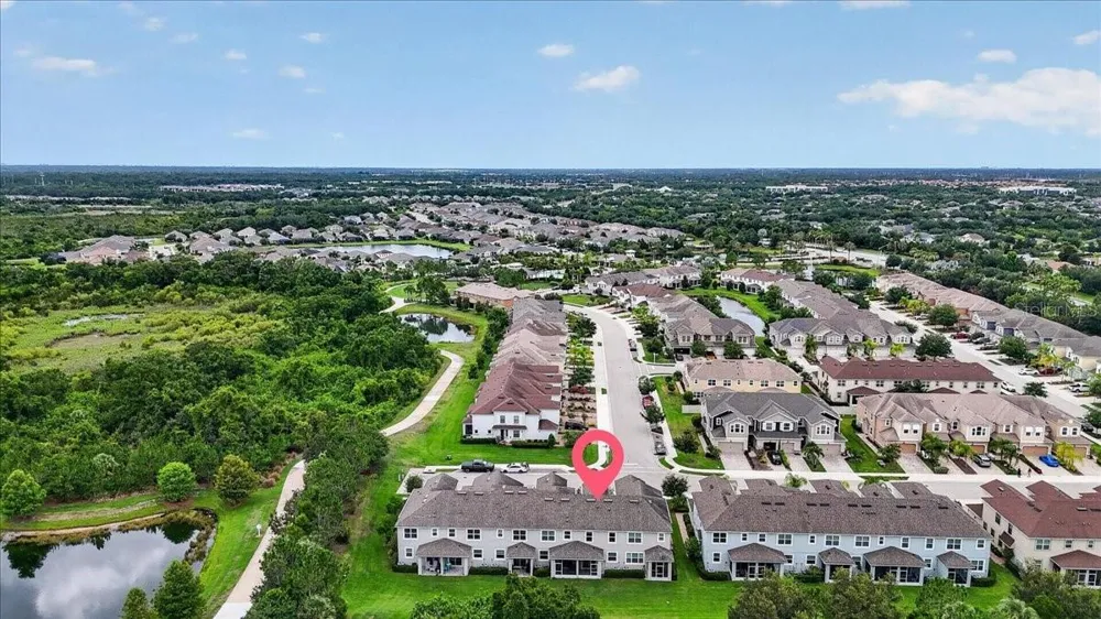 5057 SKYVIEW LANE Bradenton, FL 34211