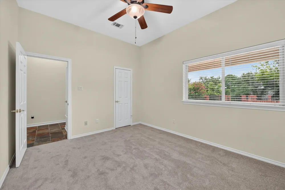 5811 Scenic Bay Court Arlington, TX 76013
