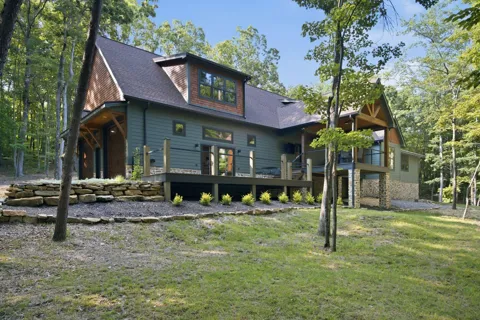 454 Highland Forest Circle