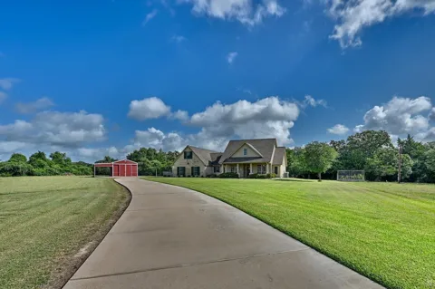 1205 Pecan Glen Road