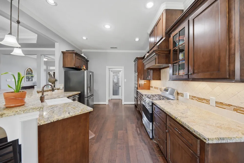 1205 Pecan Glen Road Brenham, TX 77833