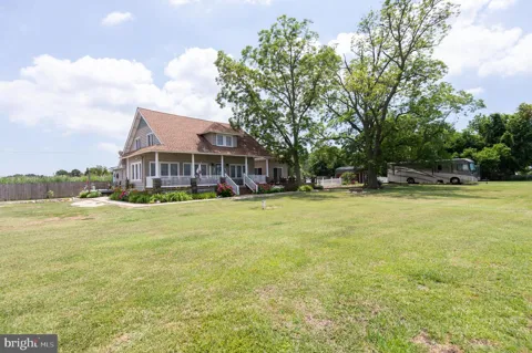 2404 HOOPERS ISLAND ROAD