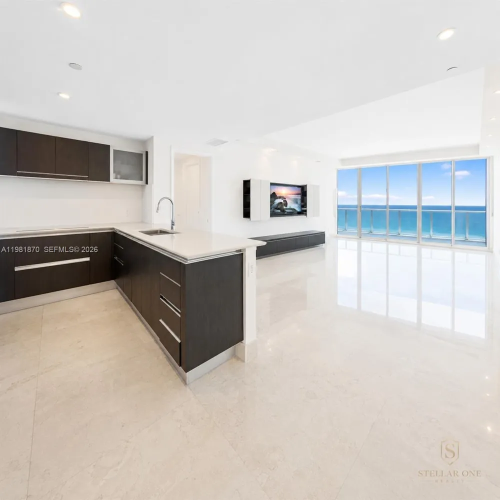 17001 Collins Ave #1204 Sunny Isles Beach, FL 33160