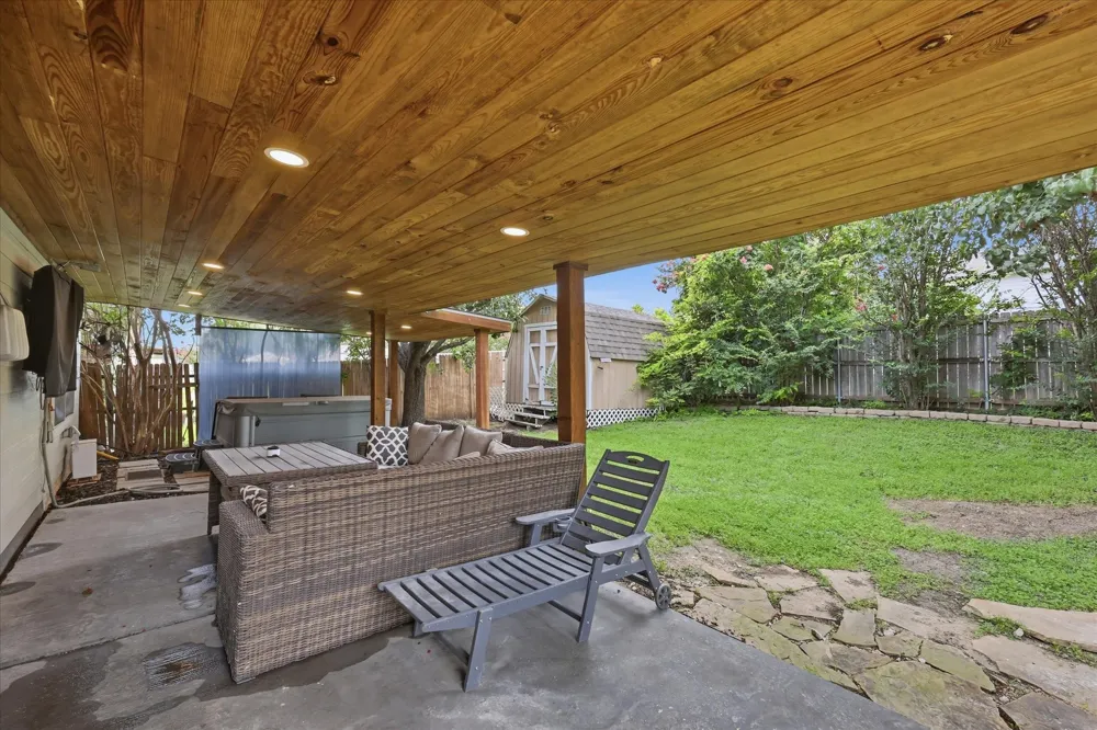 1572 Chivalry Lane Little Elm, TX 75068