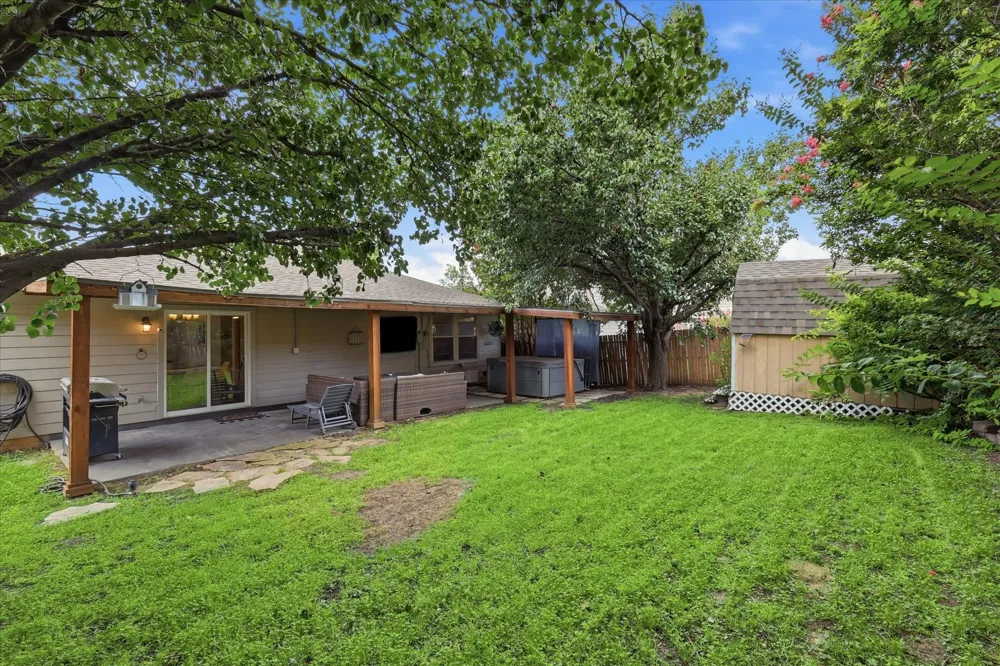 1572 Chivalry Lane Little Elm, TX 75068