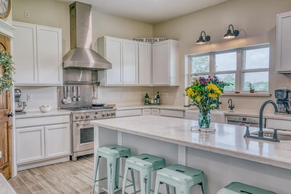 38261 Fm 1736 Road Hempstead, TX 77445