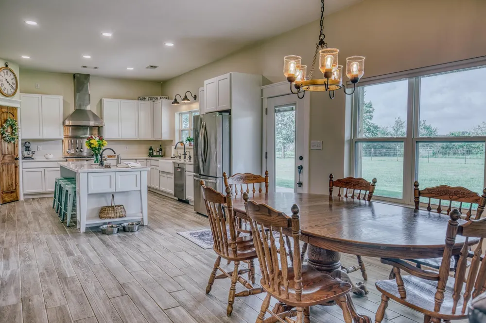38261 Fm 1736 Road Hempstead, TX 77445